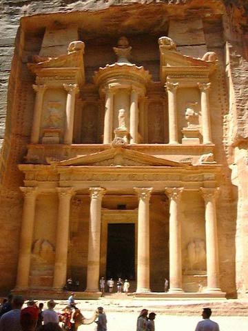 Petra treasury